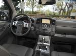 Nissan Navara Double Cab 2010 года